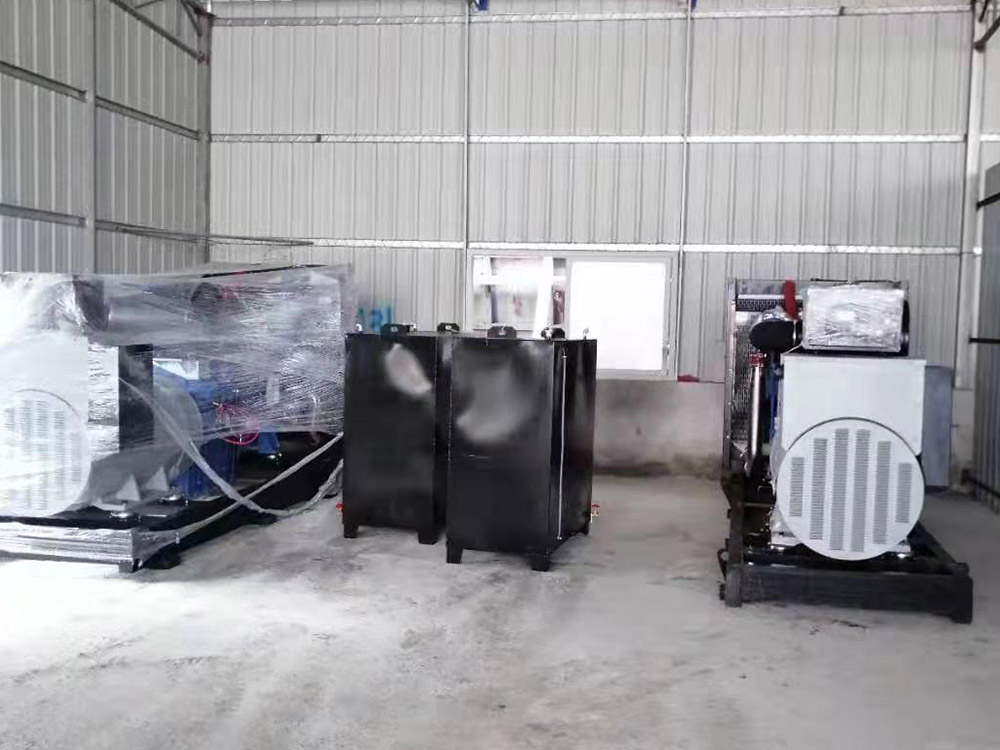 佛（fó）山南海泌衝水泥（ní）混凝土公司2台500KW玉柴發（fā）電機組