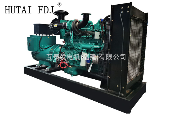 300KW柴油發（fā）電機組 375KVA重慶康明斯發電機 The diesel generator team