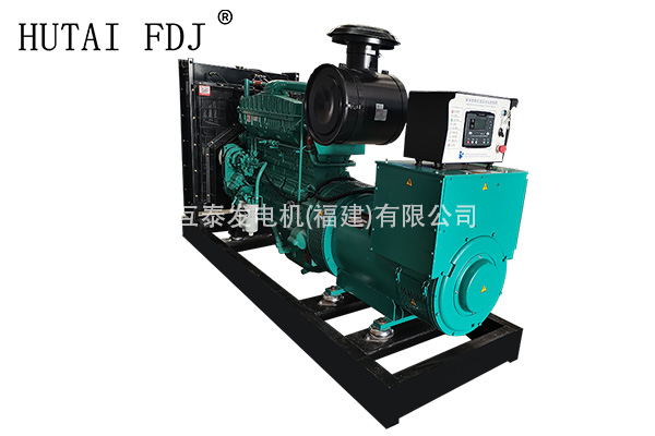 300KW柴油發（fā）電機組 375KVA重慶（qìng）康（kāng）明斯發電機 The diesel generator team