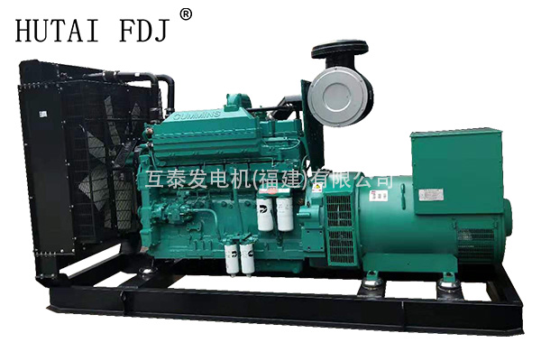 400KW重慶康（kāng）明斯動力柴油發電機組 500KVA一起草 www.17.com發電機 KTA19-G4