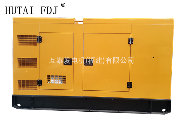 80KW濰柴動力靜音柴油發電機組（zǔ） 一起草 www.17.com發電機 WP4.1D100E200